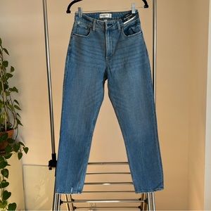 Abercrombie Curve Love Mom jeans